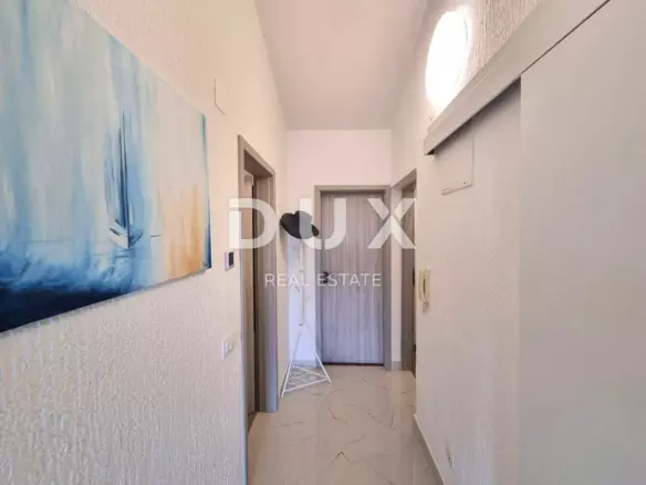 2-bedroom Apartment In Vrsar, Croatia (77 M²)