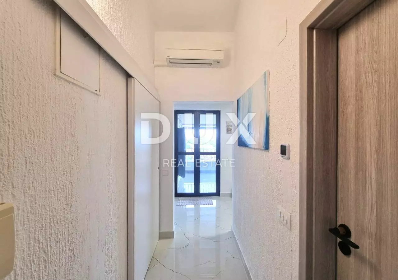 2-bedroom Apartment In Vrsar, Croatia (77 M²)