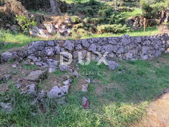 Land In Lovran, Croatia (1.144 M²)