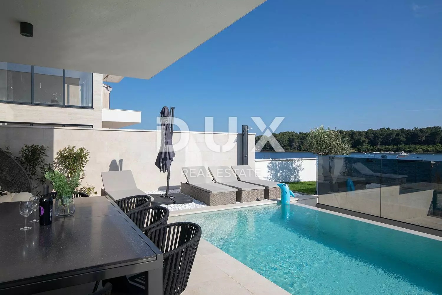 5-bedroom Villa In Medulin, Croatia (340 M²)