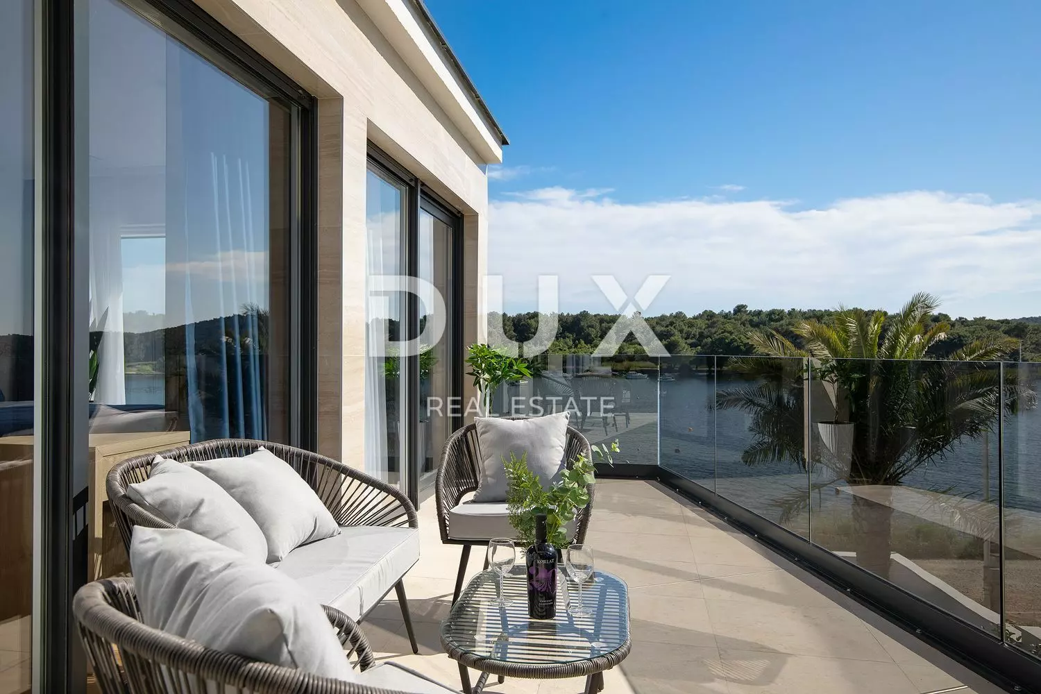 5-bedroom Villa In Medulin, Croatia (340 M²)
