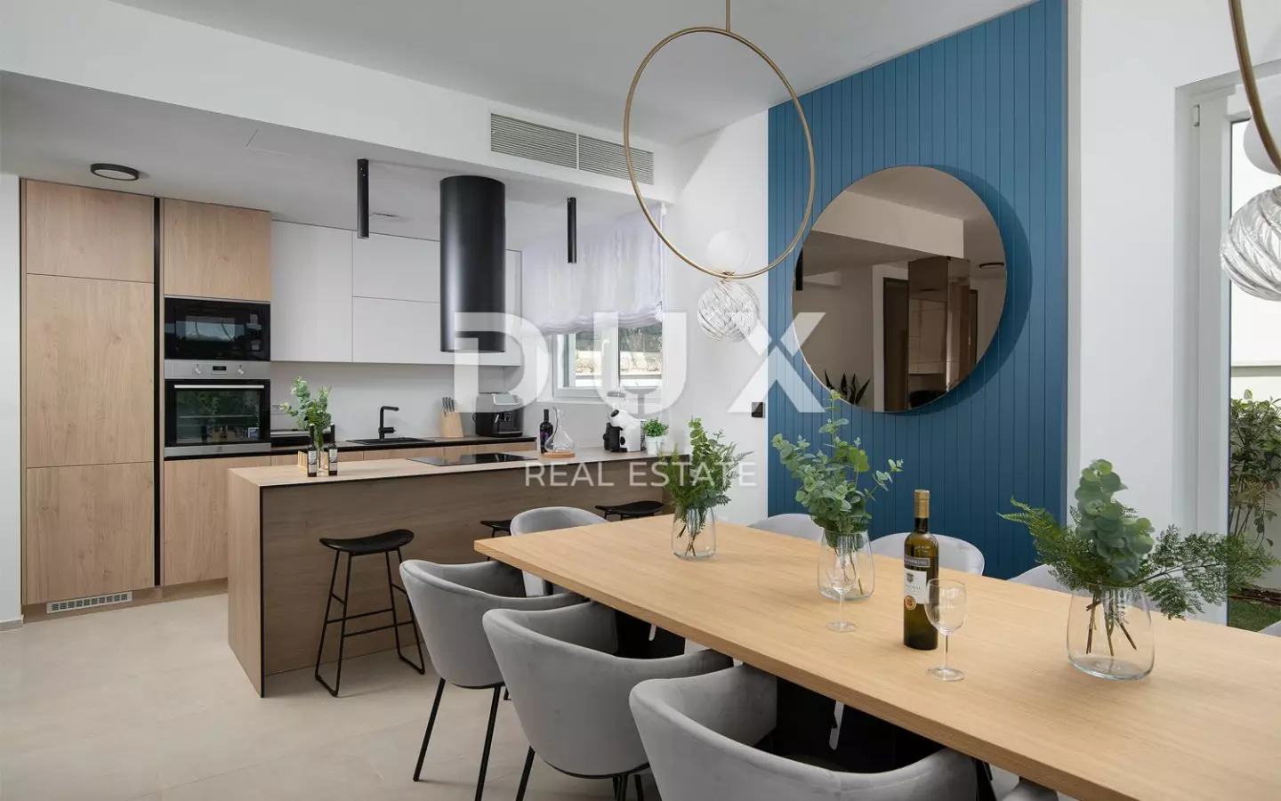 5-bedroom Villa In Medulin, Croatia (340 M²)