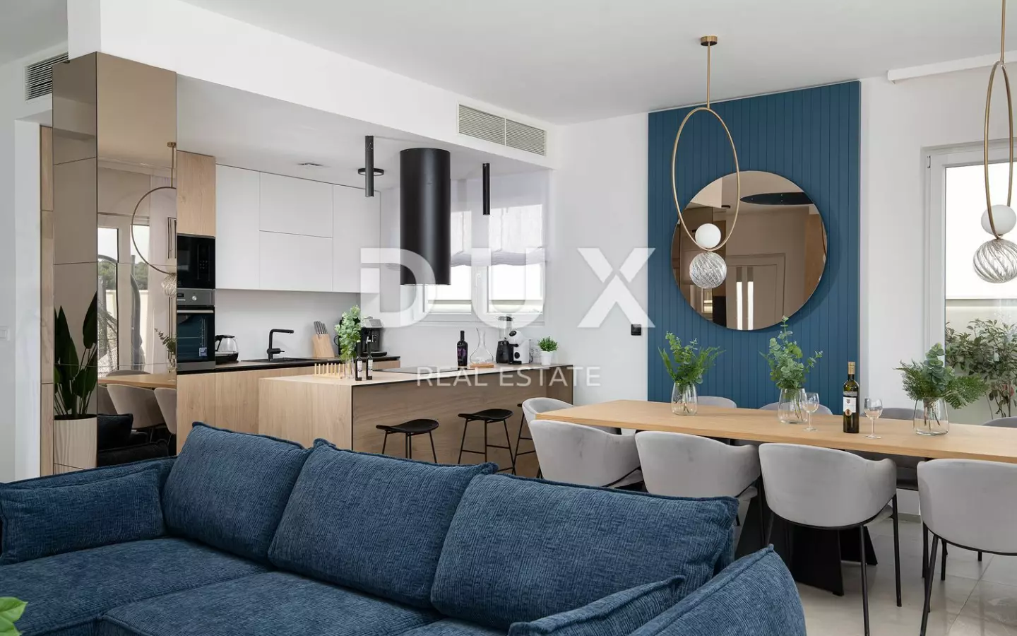 5-bedroom Villa In Medulin, Croatia (340 M²)