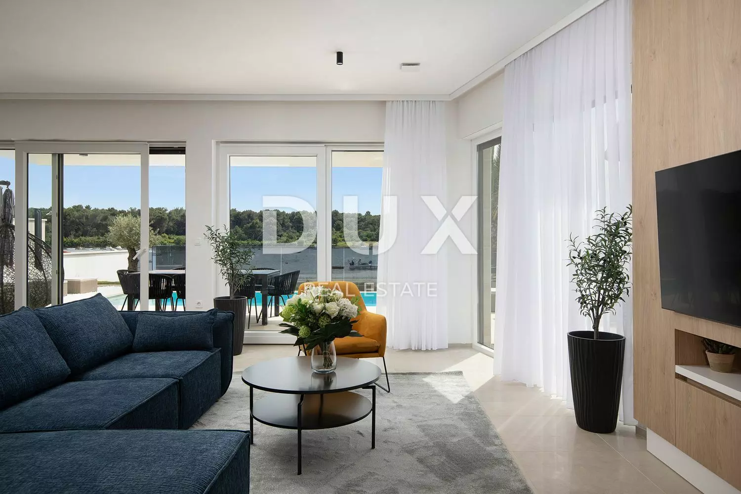 5-bedroom Villa In Medulin, Croatia (340 M²)