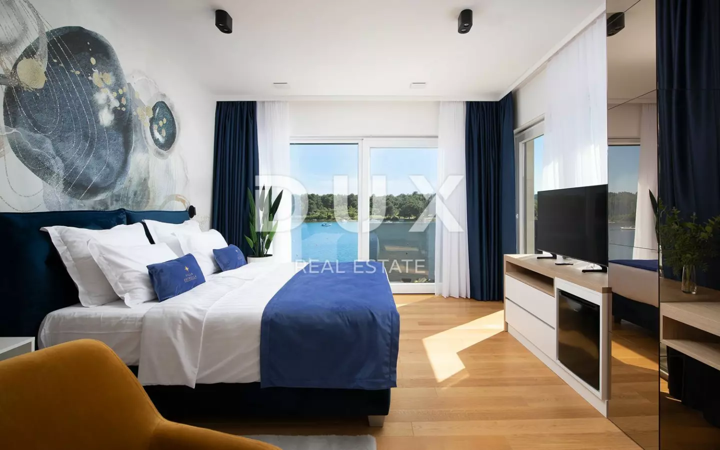 5-bedroom Villa In Medulin, Croatia (340 M²)