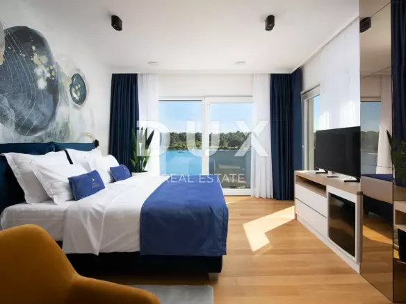 5-bedroom Villa In Medulin, Croatia (340 M²)