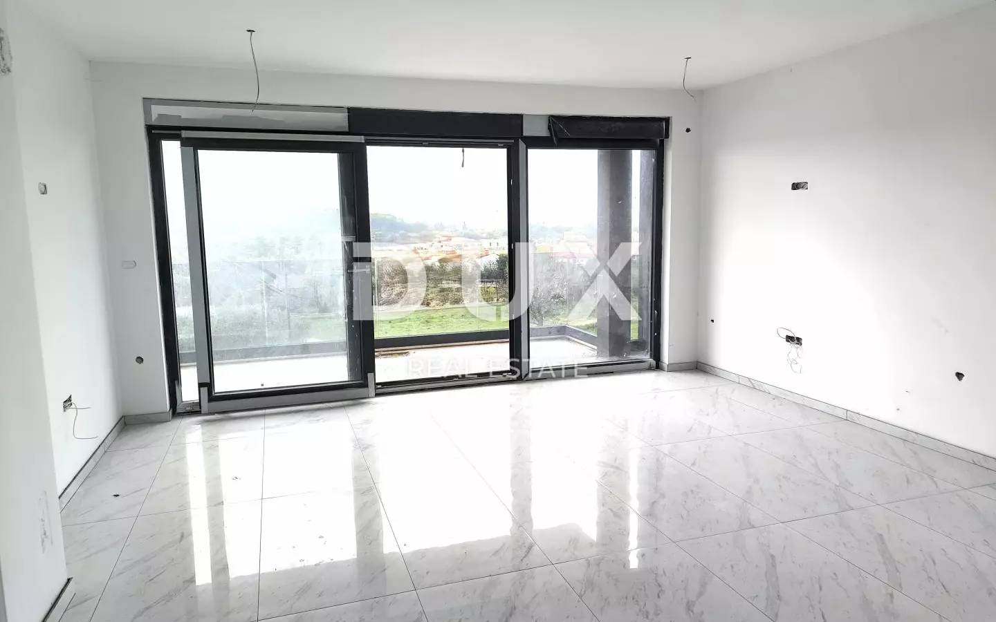 3-bedroom Apartment In Veli Vrh, Croatia (120 M²)