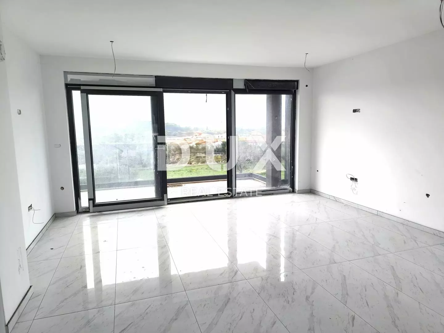 3-bedroom Apartment In Veli Vrh, Croatia (120 M²)