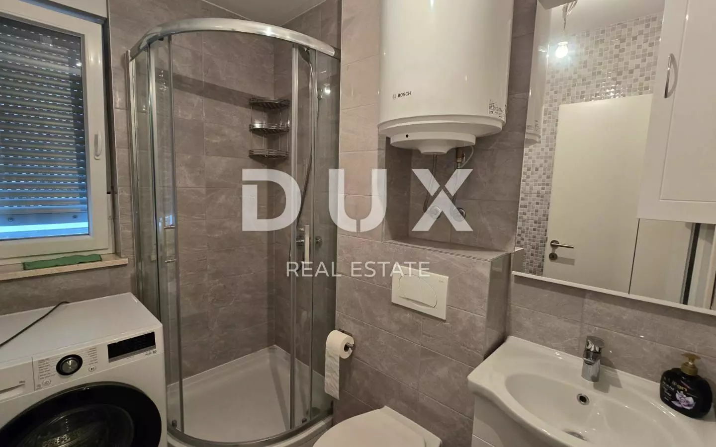 1-bedroom Apartment In Ližnjan, Croatia (55 M²)