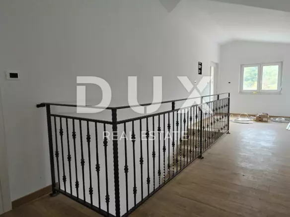 3-bedroom Detached House In Svetvinčenat, Croatia (190 M²)
