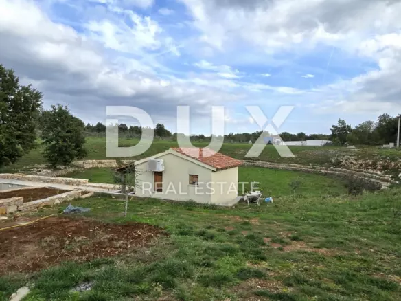 Land In Svetvinčenat, Croatia (8.748 M²)