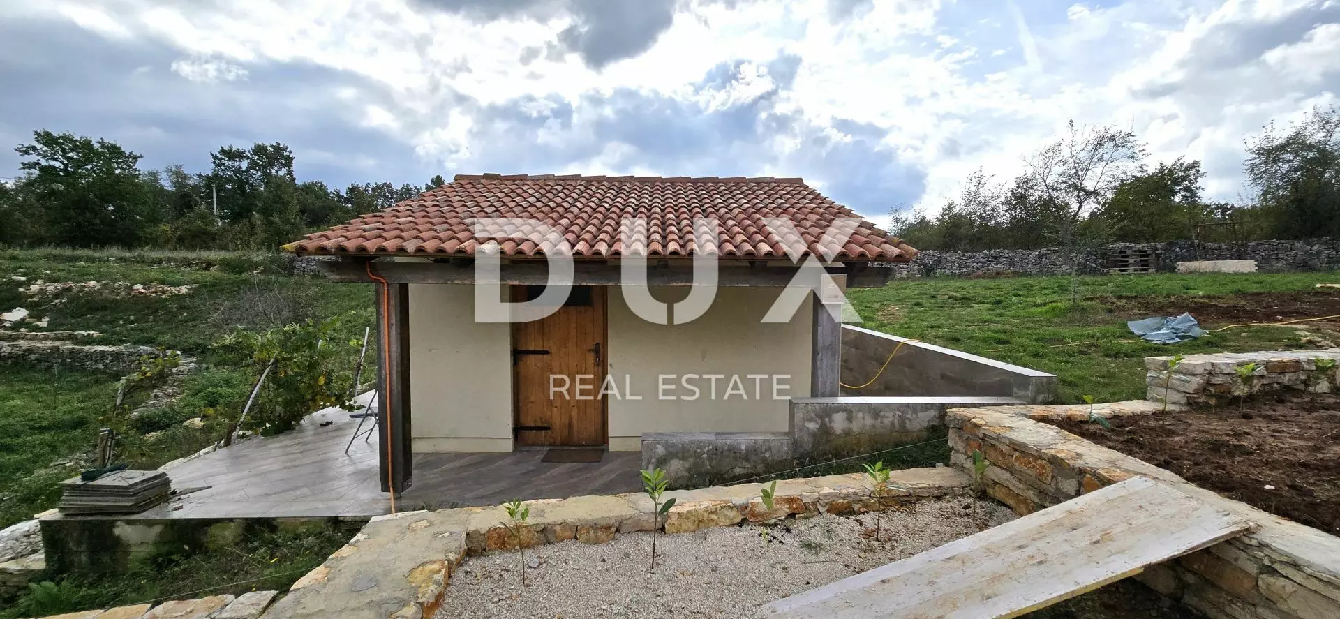 1730117528_20241028_112840-0d0b27 Land In Svetvinčenat, Croatia (8.748 M²)