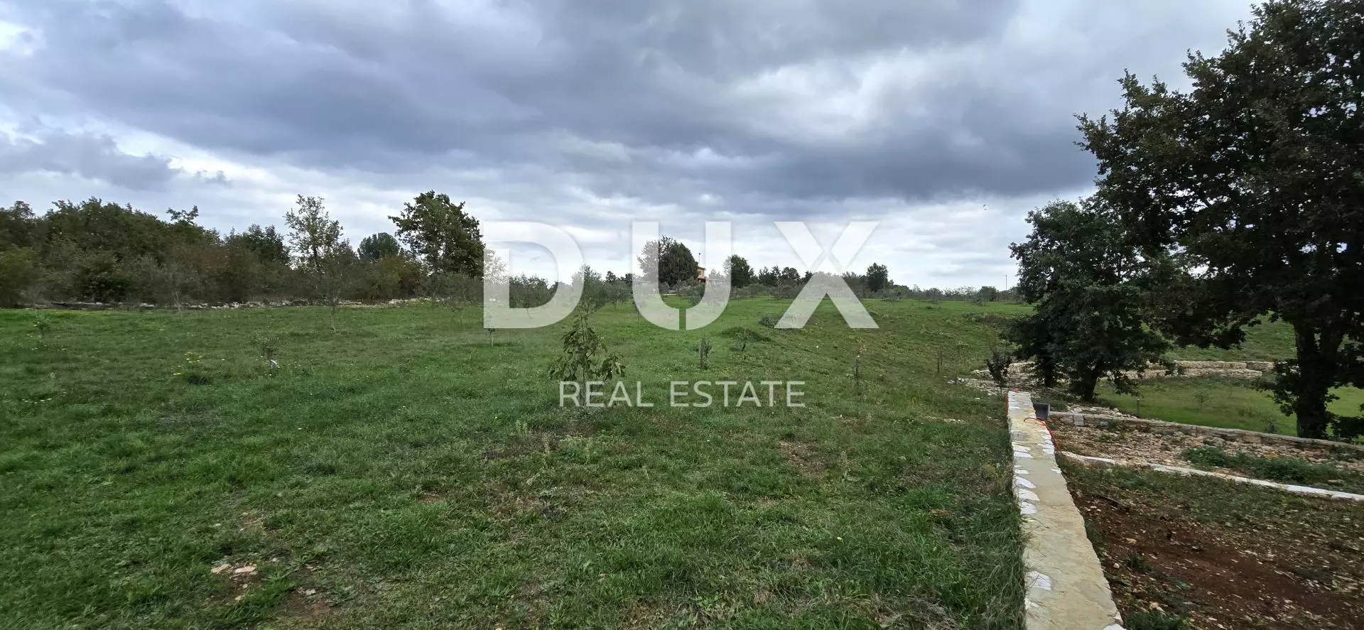 1730117556_20241028_115630-1b4d78 Land In Svetvinčenat, Croatia (8.748 M²)