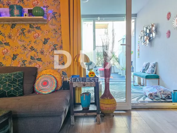 2-bedroom Apartment In Njivice, Croatia (69,65 M²)