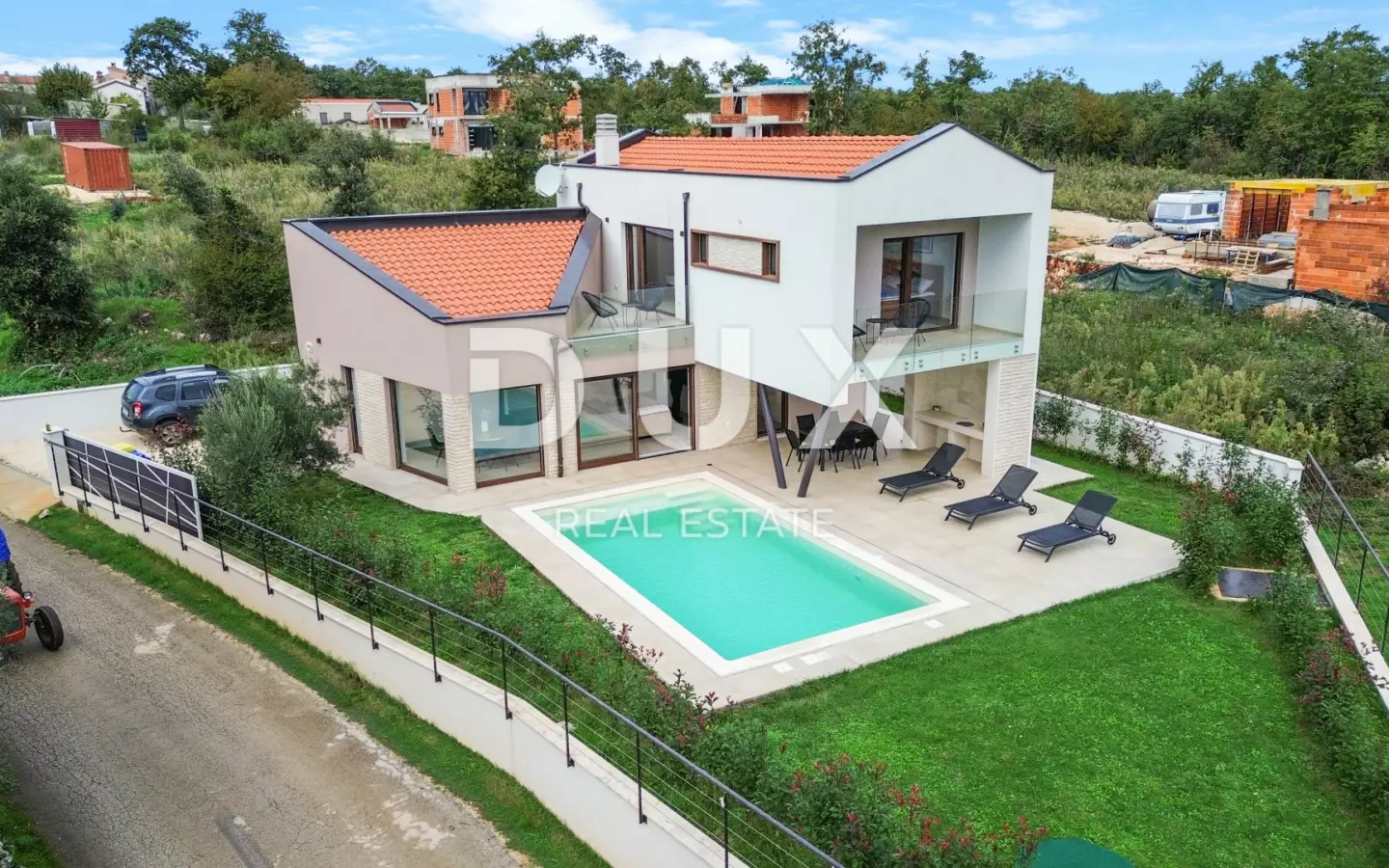 2-bedroom Villa In Krnica, Croatia (100 M²)