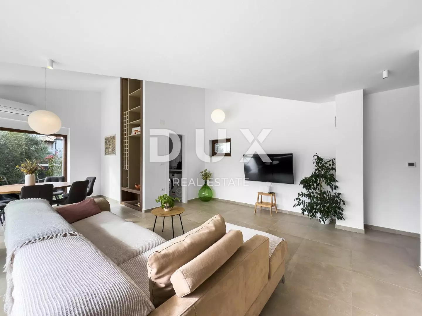2-bedroom Villa In Krnica, Croatia (100 M²)