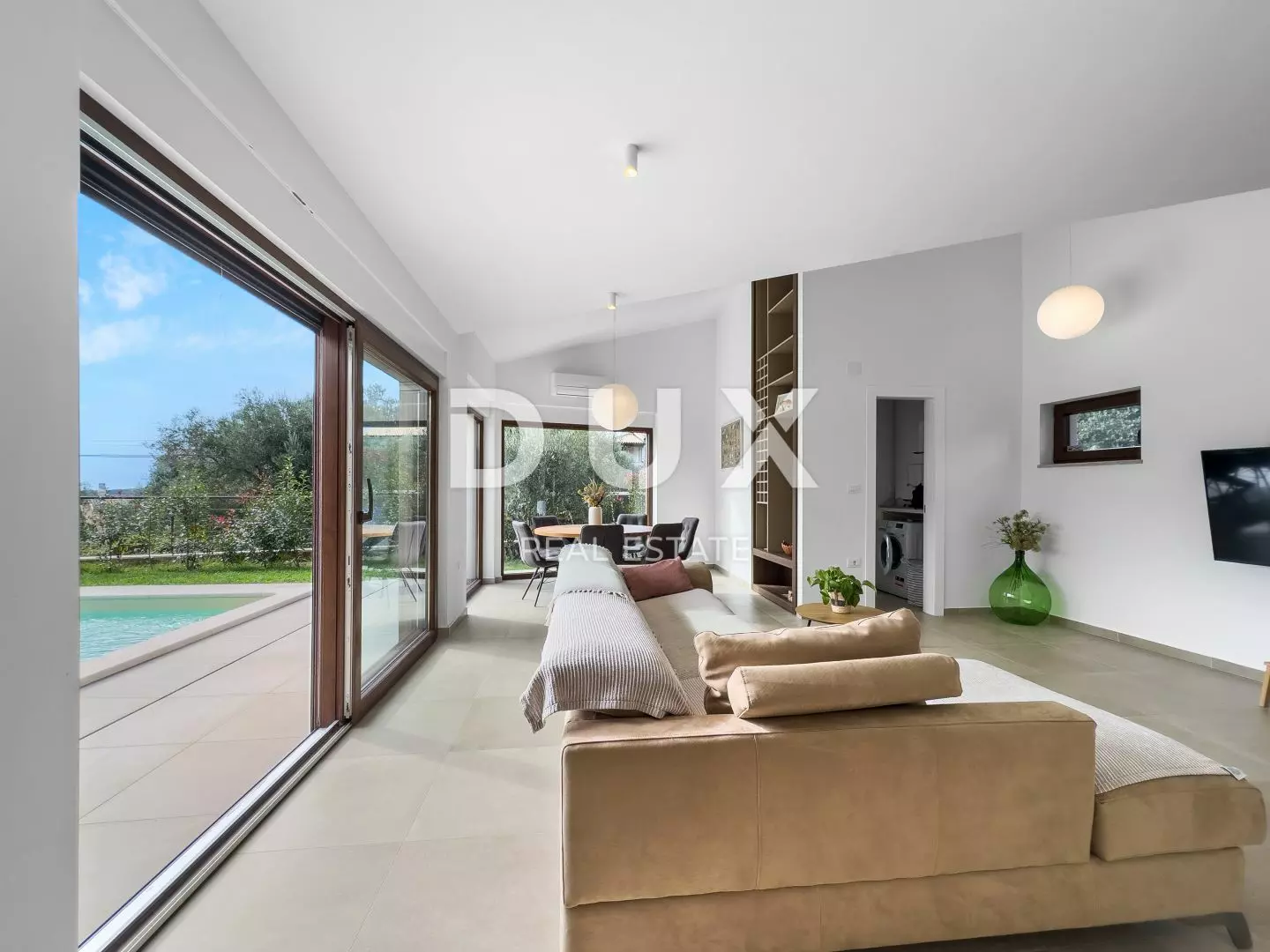 2-bedroom Villa In Krnica, Croatia (100 M²)