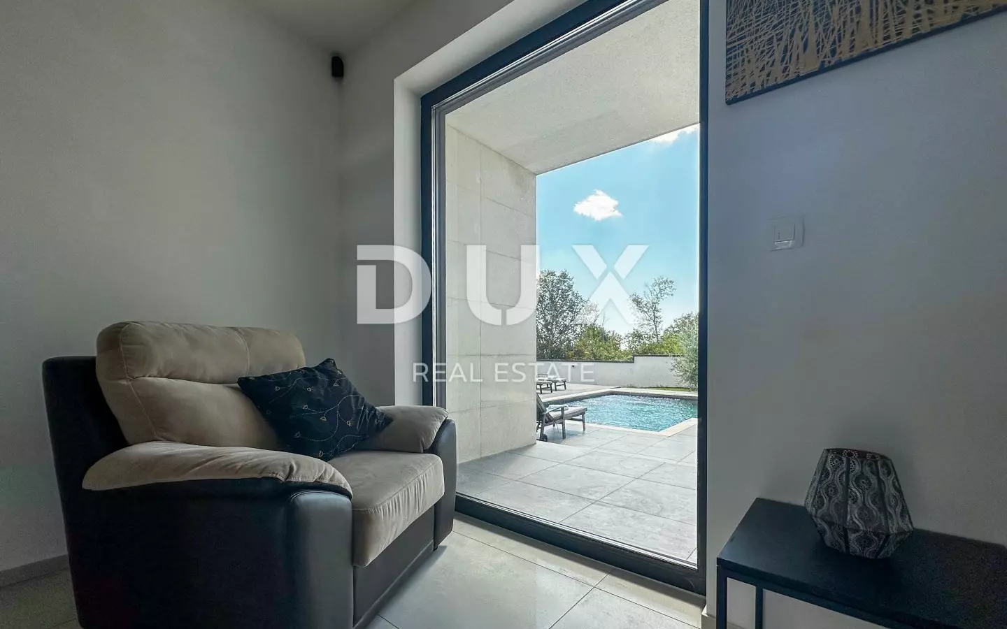 5-bedroom Villa In Loborika, Croatia (300 M²)