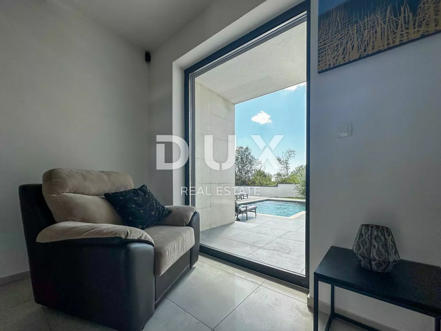 5-bedroom Villa In Loborika, Croatia (300 M²)