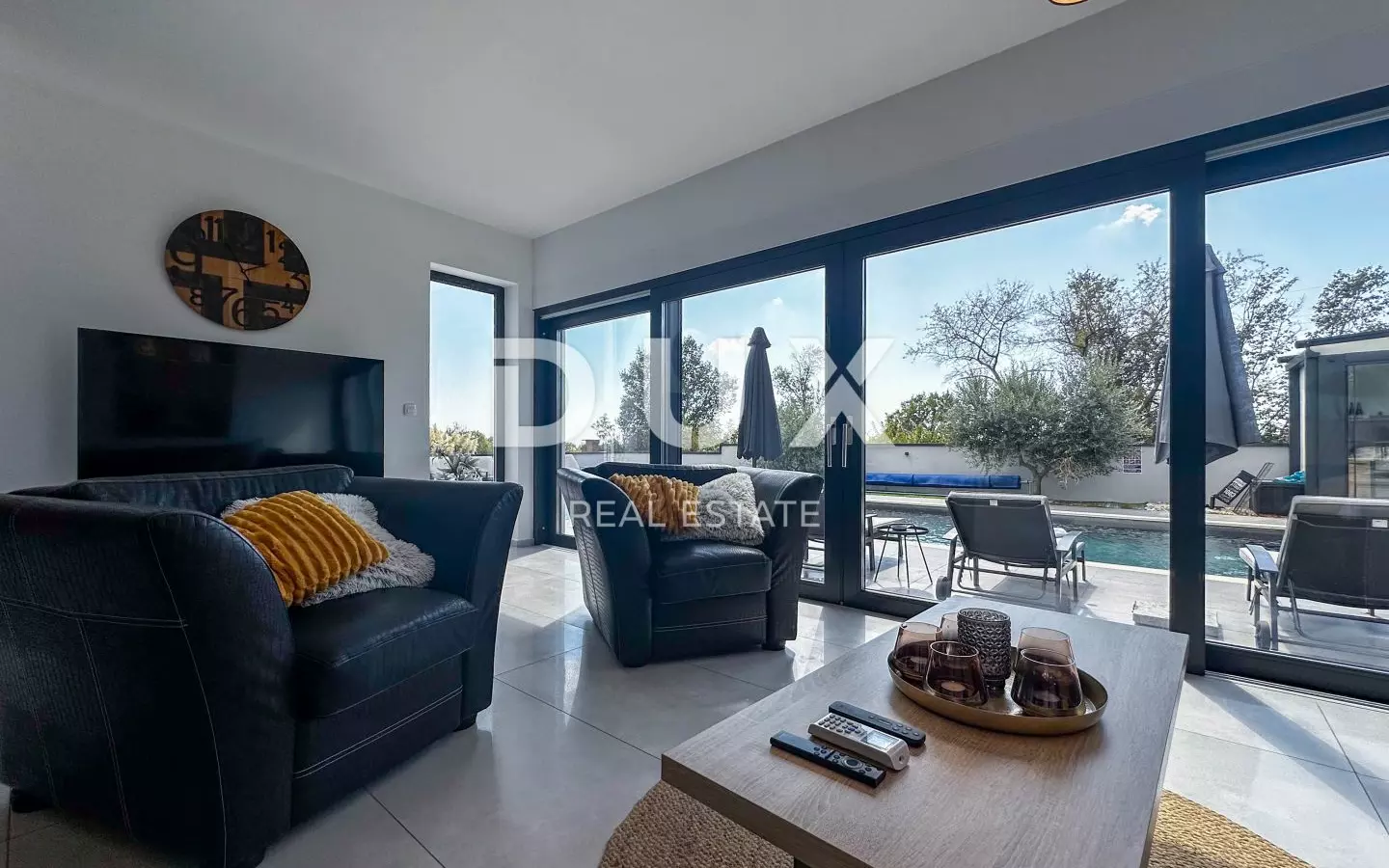 5-bedroom Villa In Loborika, Croatia (300 M²)