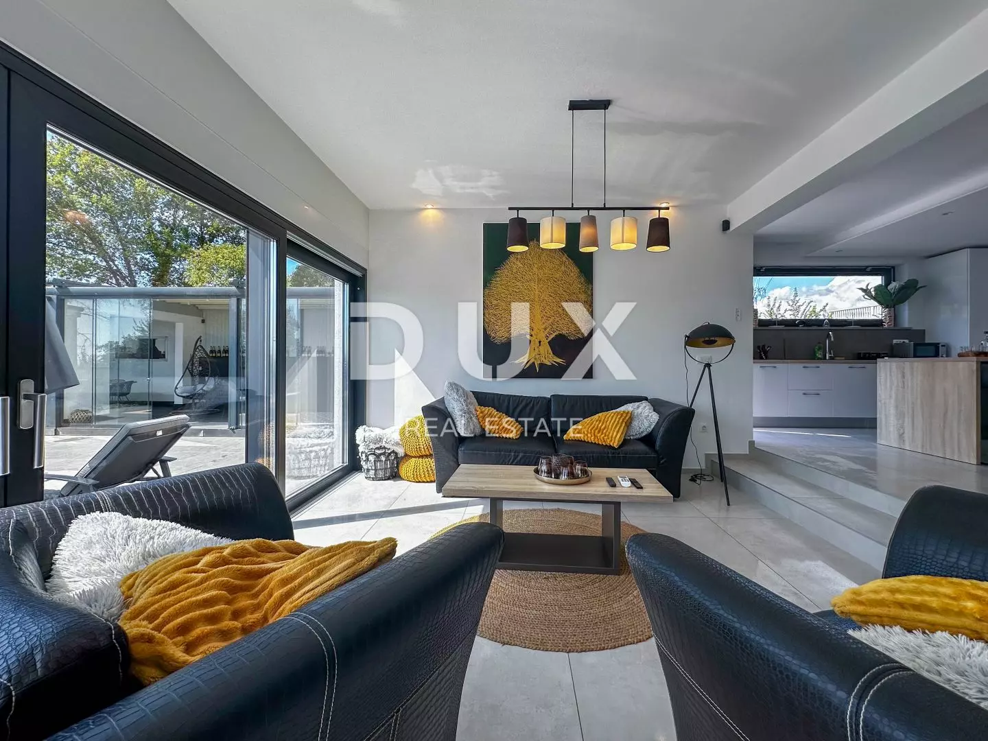 5-bedroom Villa In Loborika, Croatia (300 M²)