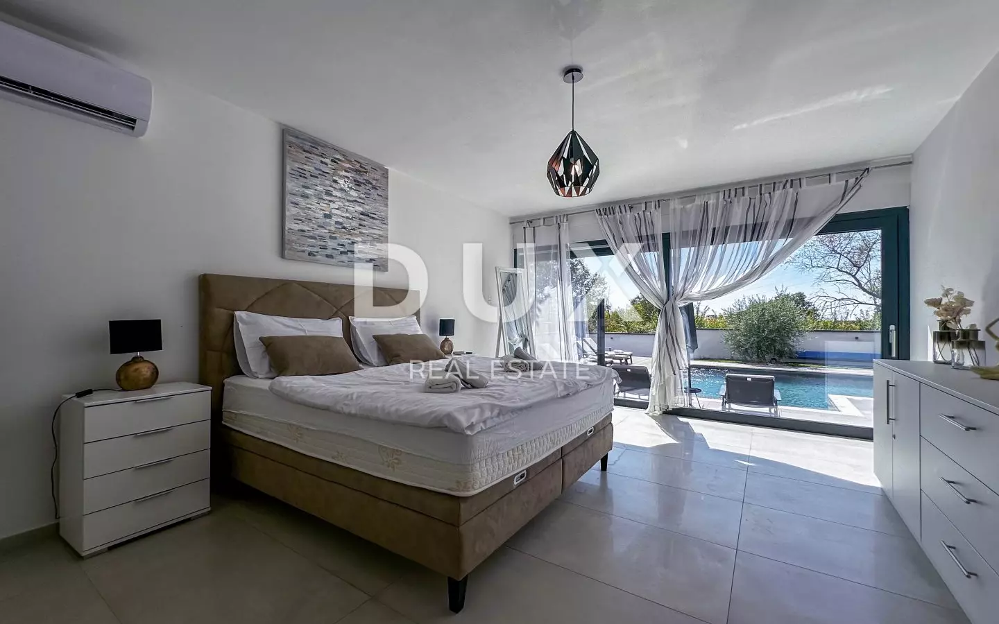 5-bedroom Villa In Loborika, Croatia (300 M²)