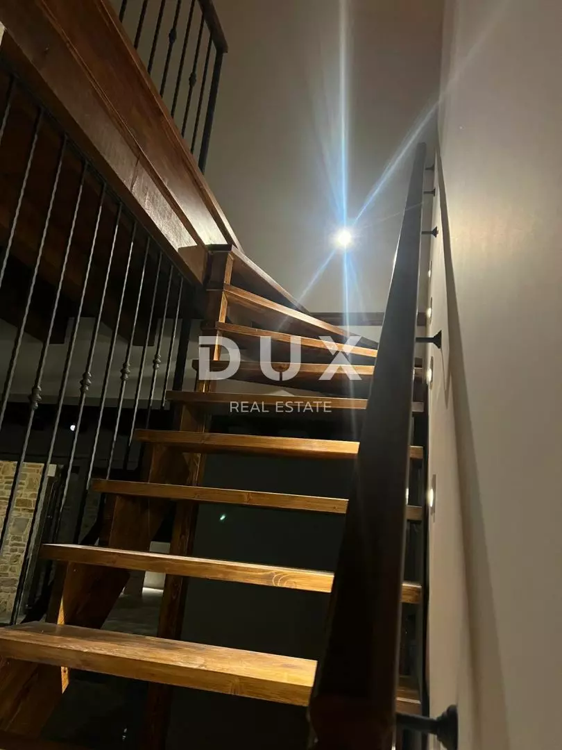 1731052070_img-20241107-wa0005-9e4b71 4-bedroom Villa In Vrsi, Croatia (165 M²)