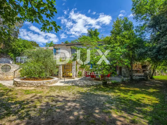 6-bedroom Detached House In Centar, Croatia (258,25 M²)