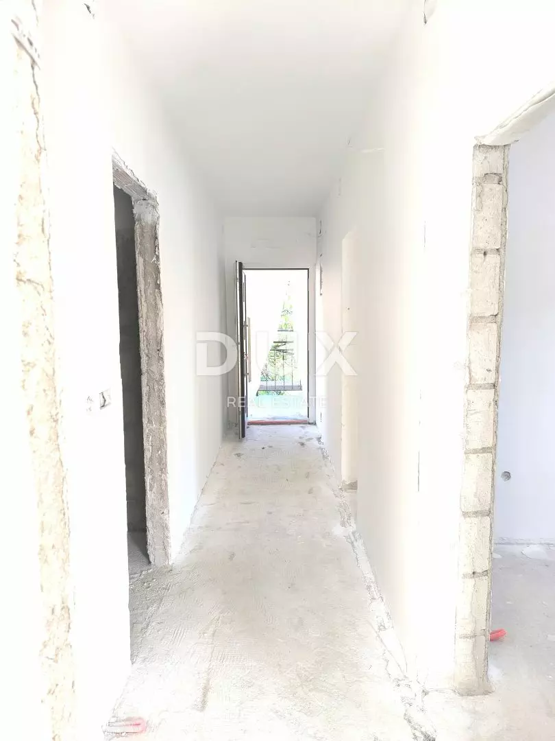 2-bedroom Apartment In Pobri, Croatia (72 M²)
