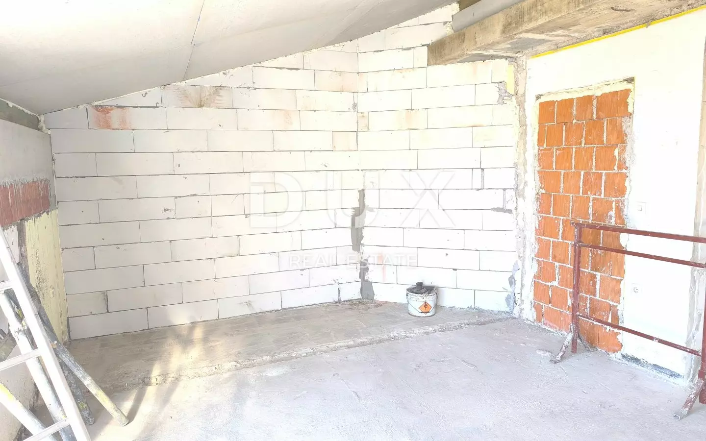 2-bedroom Apartment In Pobri, Croatia (130 M²)