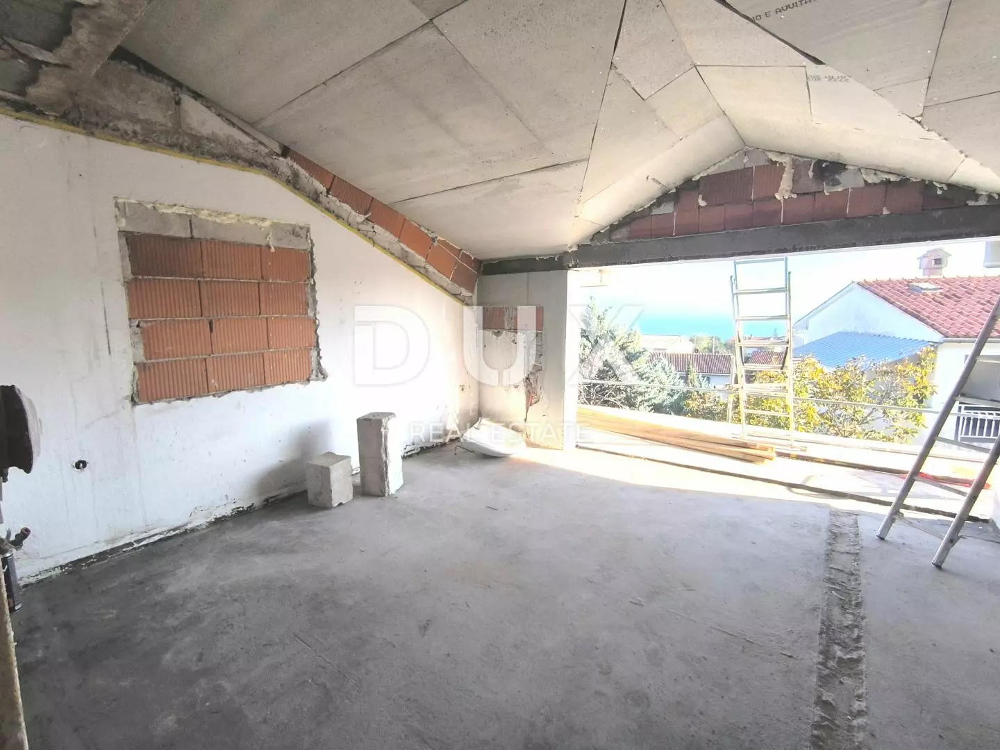 2-bedroom Apartment In Pobri, Croatia (130 M²)