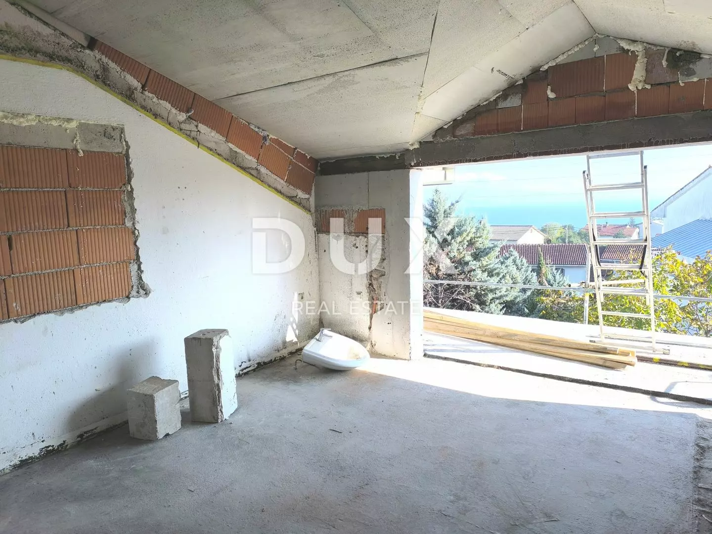 2-bedroom Apartment In Pobri, Croatia (130 M²)