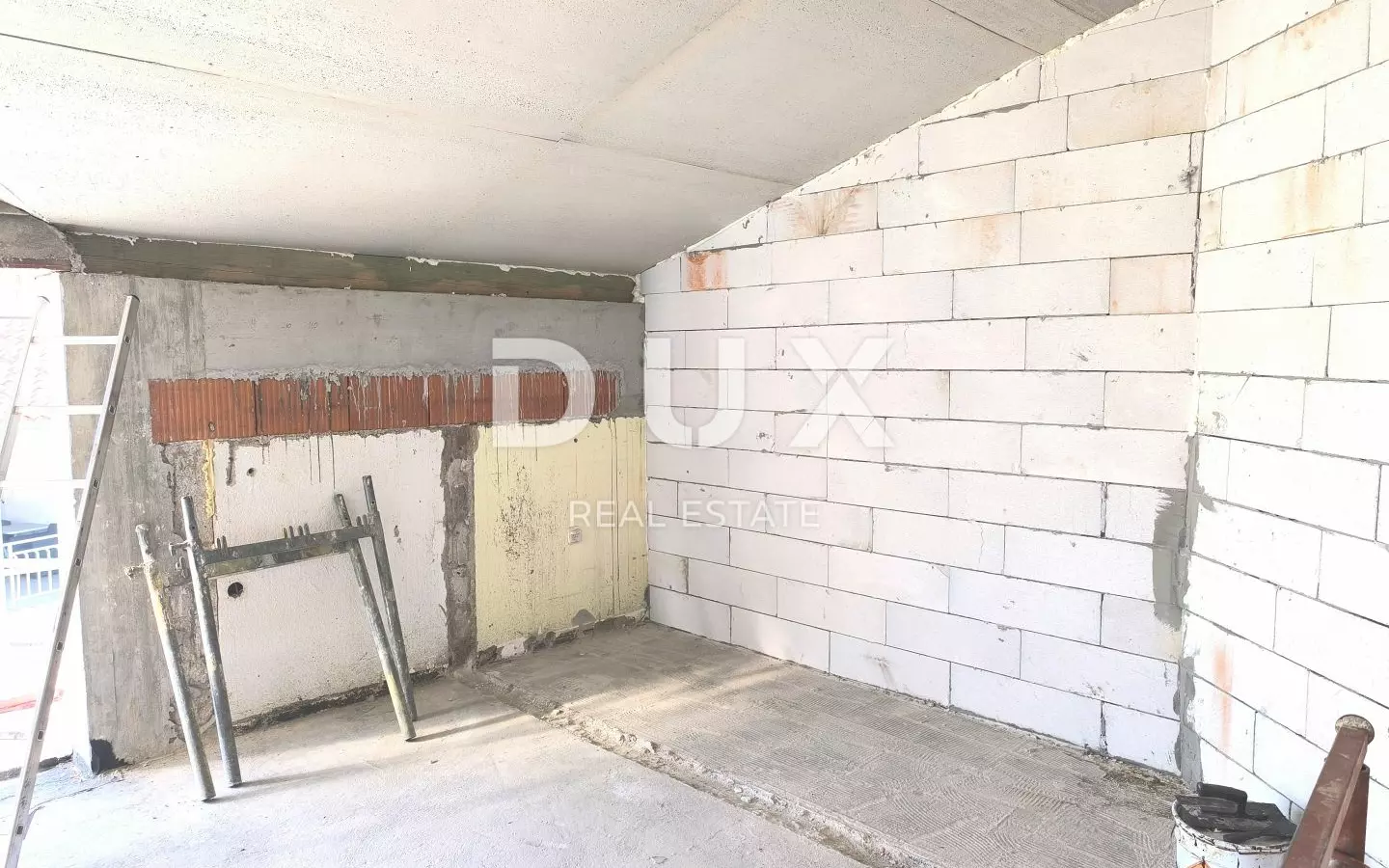 2-bedroom Apartment In Pobri, Croatia (130 M²)