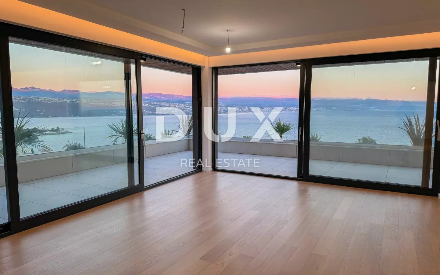 3-bedroom Apartment In Opatija – Centar, Croatia (217 M²)