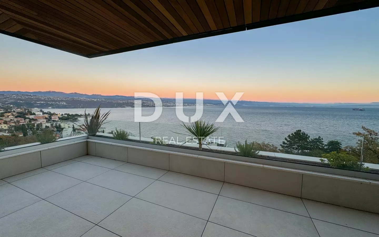 3-bedroom Apartment In Opatija – Centar, Croatia (217 M²)