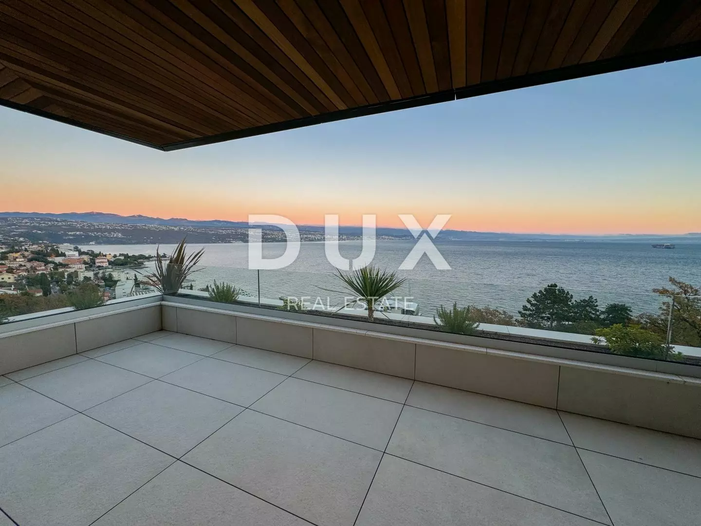 3-bedroom Apartment In Opatija – Centar, Croatia (217 M²)