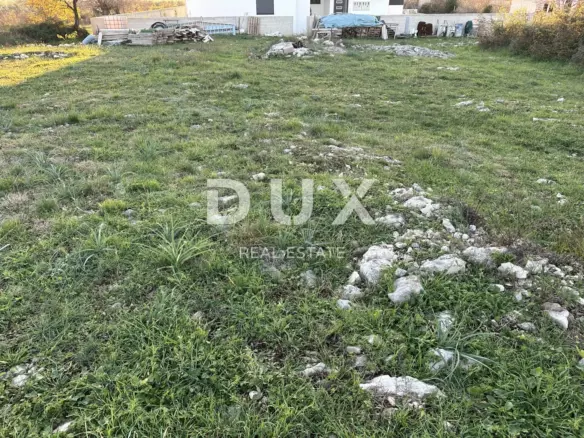 Land In Murvica, Croatia (833 M²)