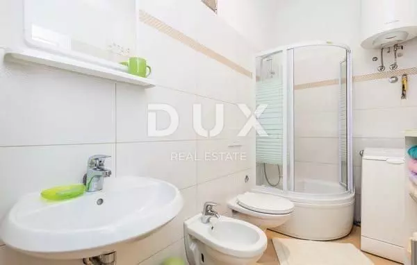 2-bedroom Apartment In Belveder, Croatia (85 M²)