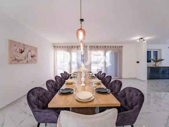 5-bedroom Villa In Kras, Croatia (323 M²)