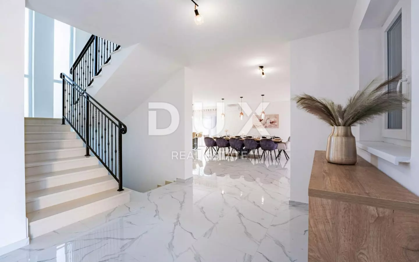 5-bedroom Villa In Kras, Croatia (323 M²)