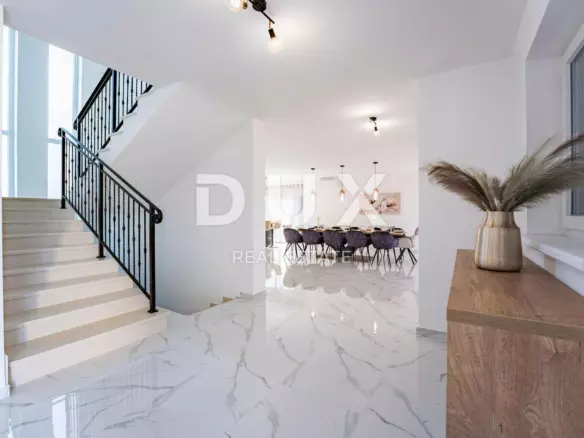 5-bedroom Villa In Kras, Croatia (323 M²)