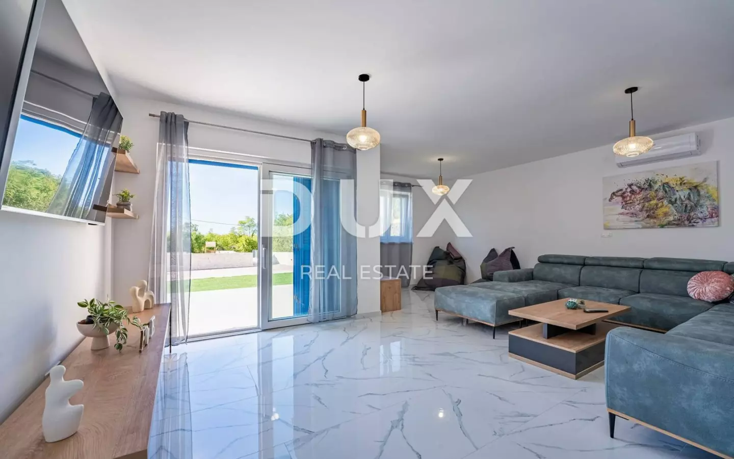 5-bedroom Villa In Kras, Croatia (323 M²)