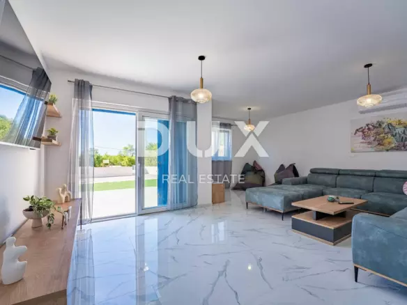 5-bedroom Villa In Kras, Croatia (323 M²)