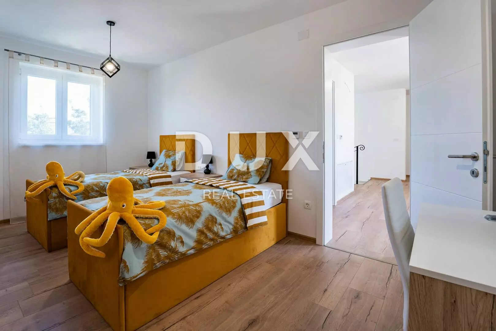 1733855130_krk-villa-10-4a9d63 5-bedroom Villa In Kras, Croatia (323 M²)