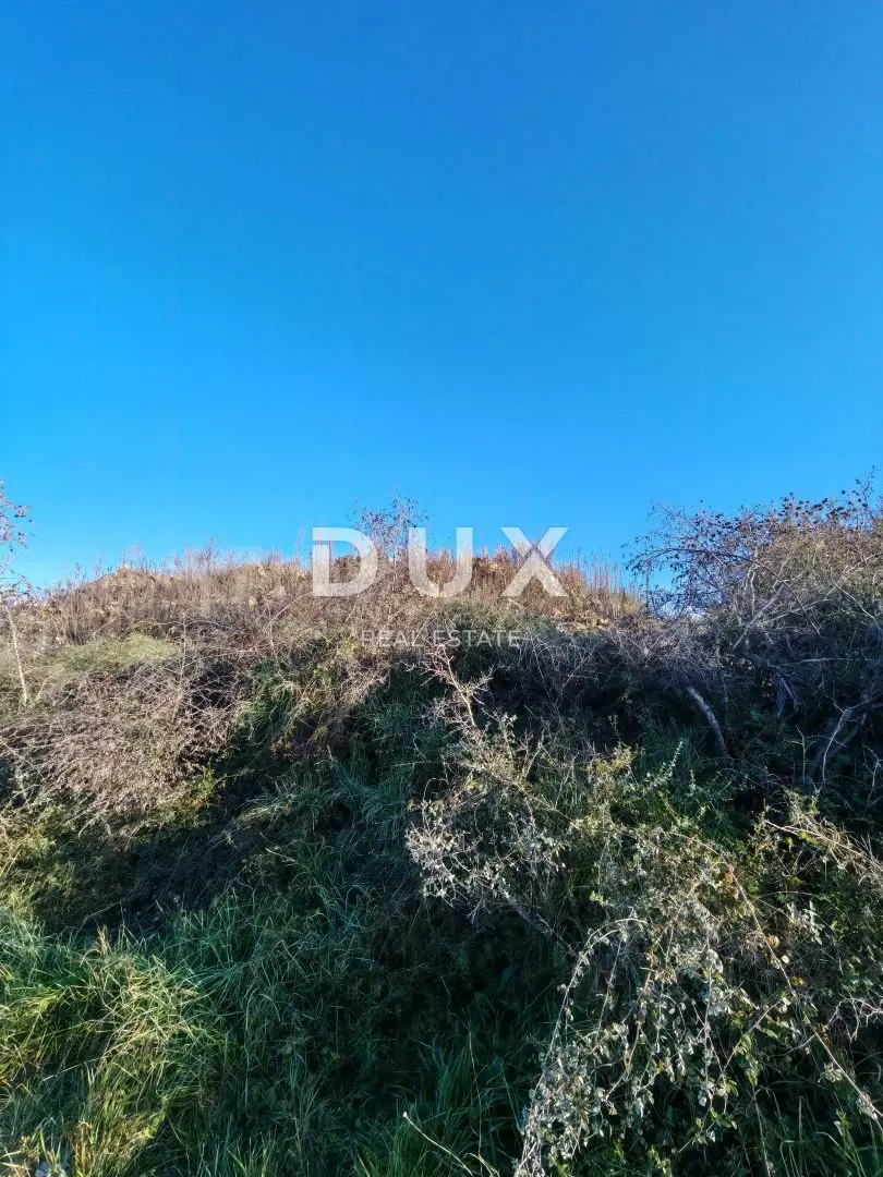 1734202264_img_20241212_092417-d7898a Land In Crvene Kuće, Croatia (1.197 M²)