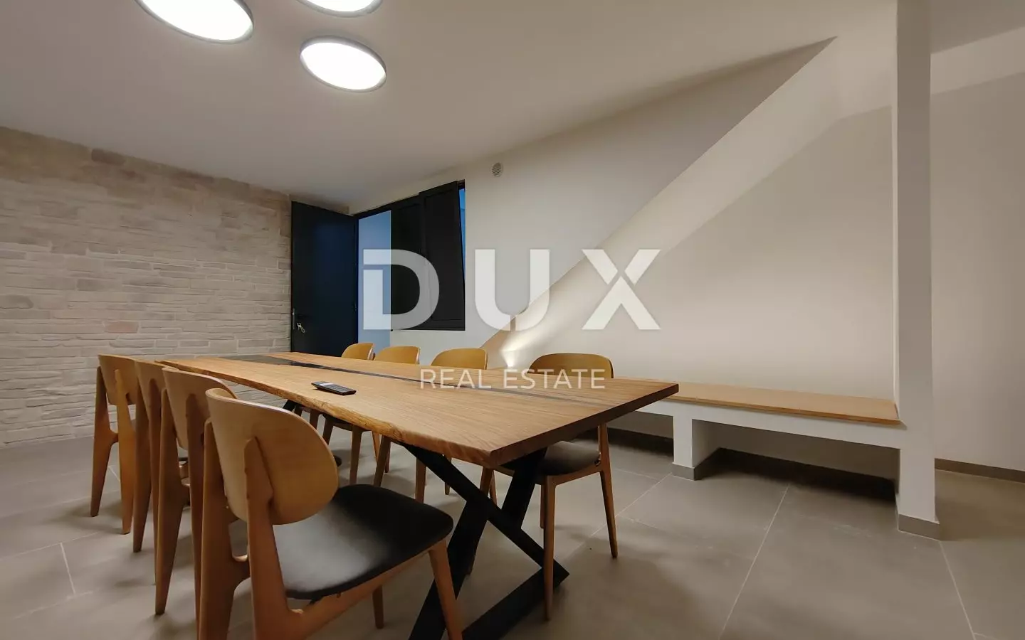 4-bedroom Villa In Višnjan, Croatia (300 M²)
