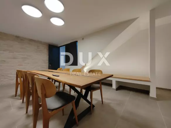 4-bedroom Villa In Višnjan, Croatia (300 M²)