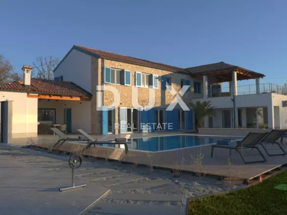 4-bedroom Villa In Višnjan, Croatia (300 M²)