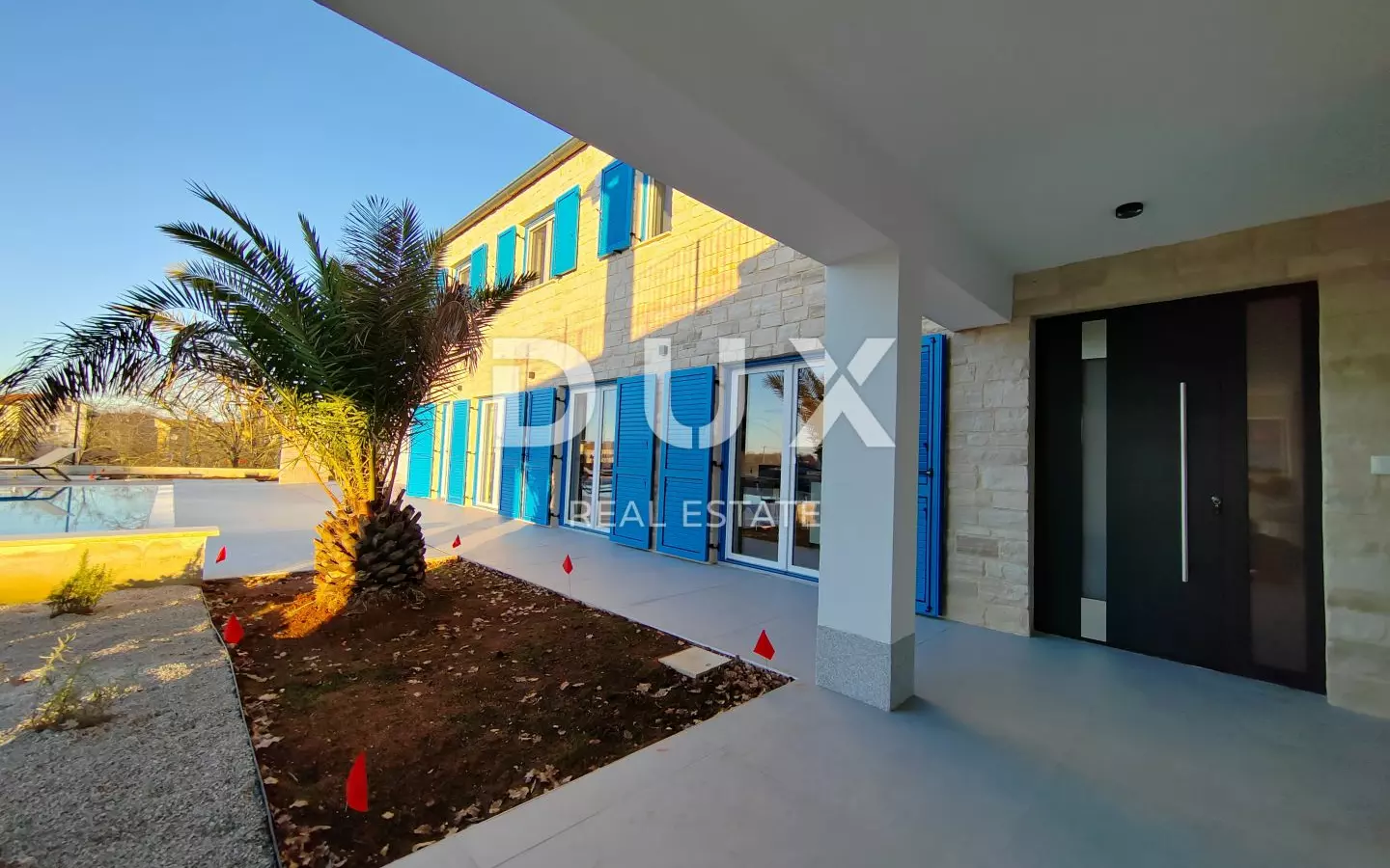 4-bedroom Villa In Višnjan, Croatia (300 M²)
