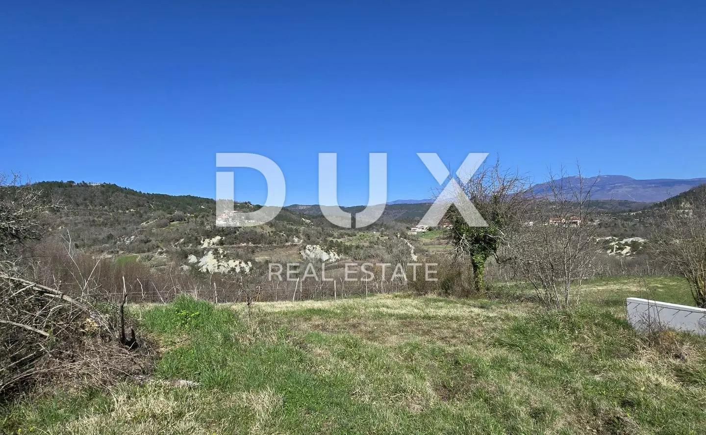 4-bedroom Villa In Pićan, Croatia (229,3 M²)